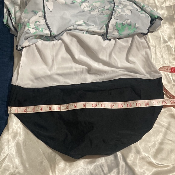 Wantdo One Piece Swimsuit Tummy Control Bathing Suit Swimdress 16-18 - Picture 5 of 7